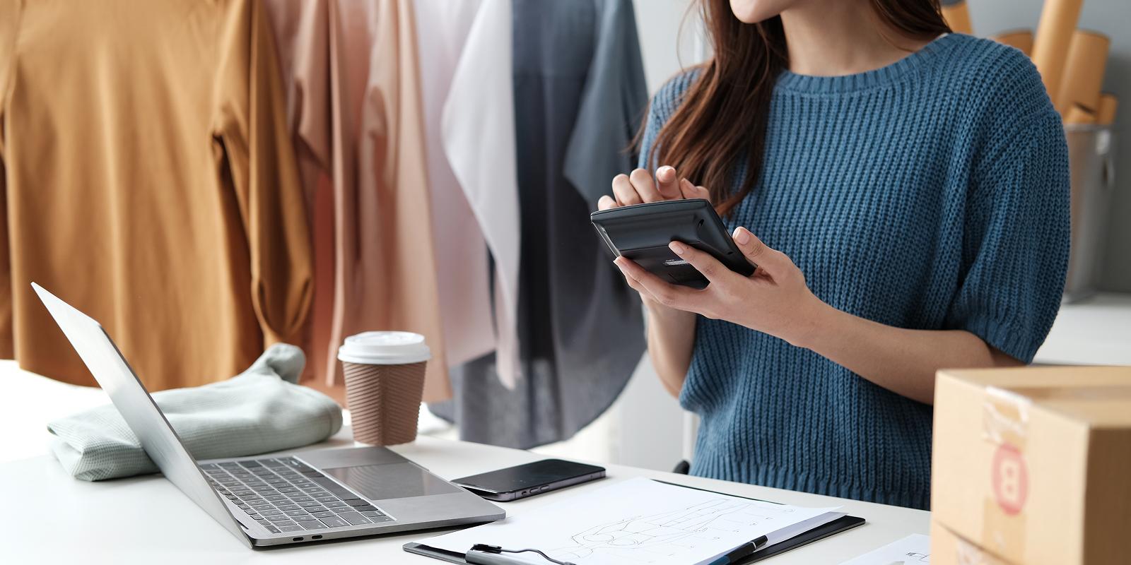 อีคอมเมิร์ซและหลายช่องทาง
(E-commerce & Omni-channel)